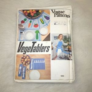 VOGUE Patterns 1892 VegeTablers Kitchen Accessories,  vintage